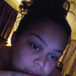 Meet your Posher, Inez